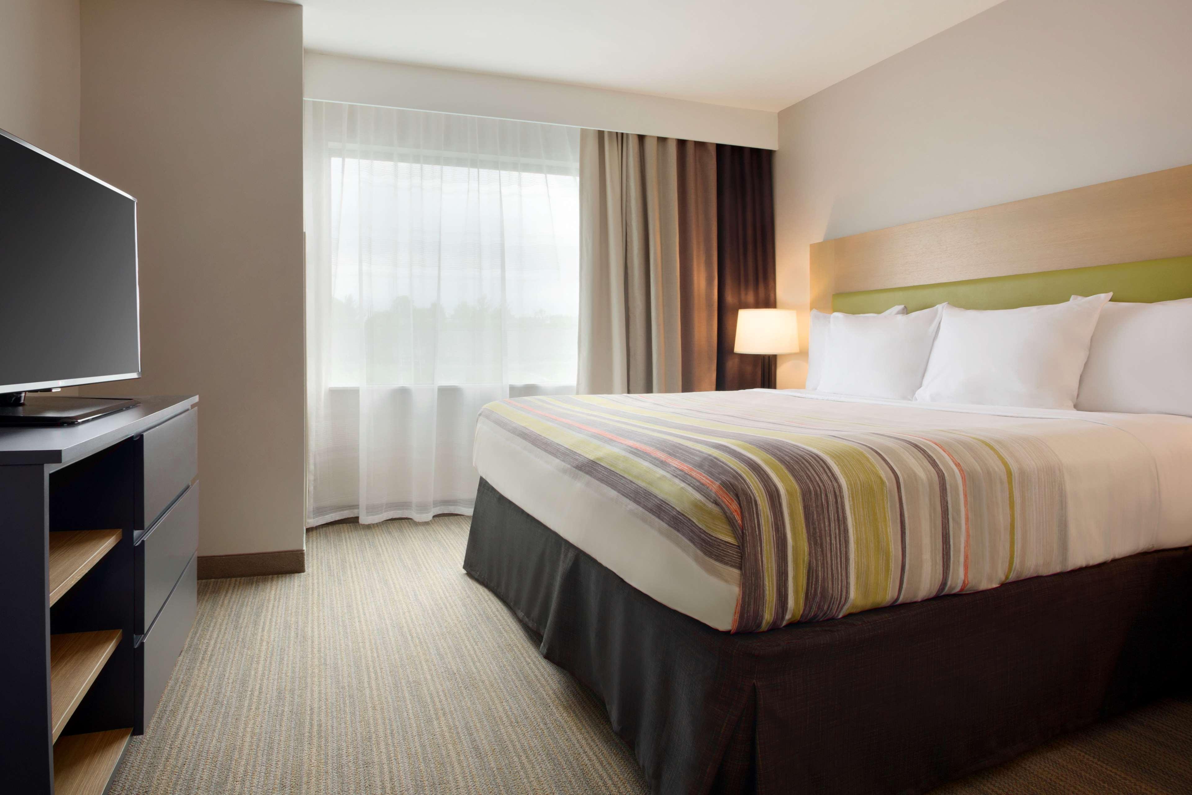 Country Inn & Suites By Radisson Asheville River Arts District Exteriör bild