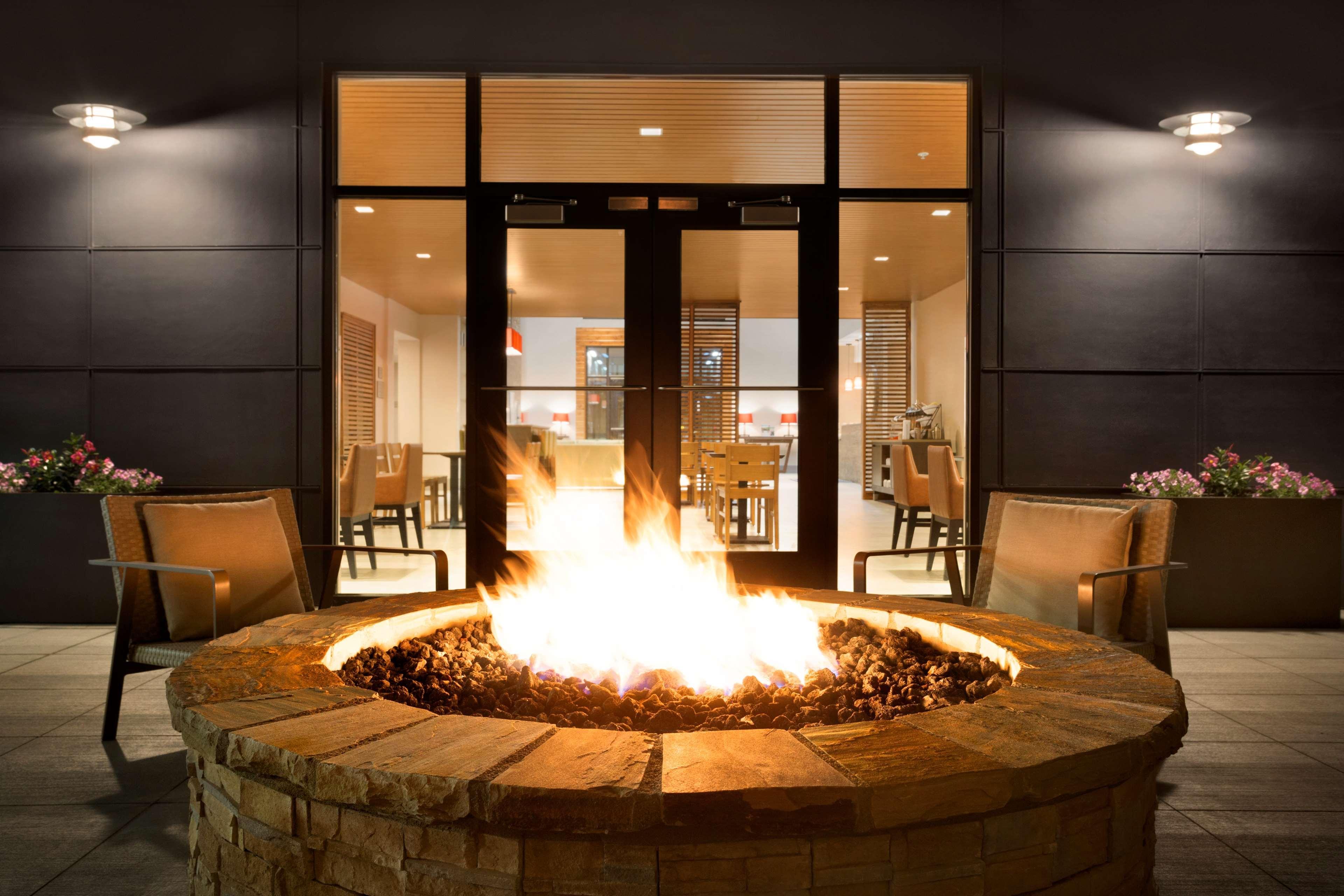 Country Inn & Suites By Radisson Asheville River Arts District Exteriör bild
